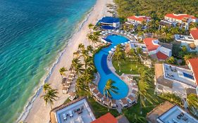 Desire Riviera Maya Pearl Resort